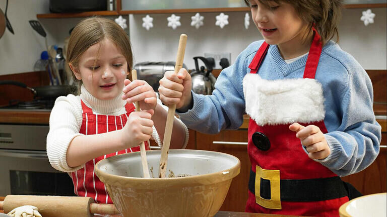 Kids' Baking Supplies