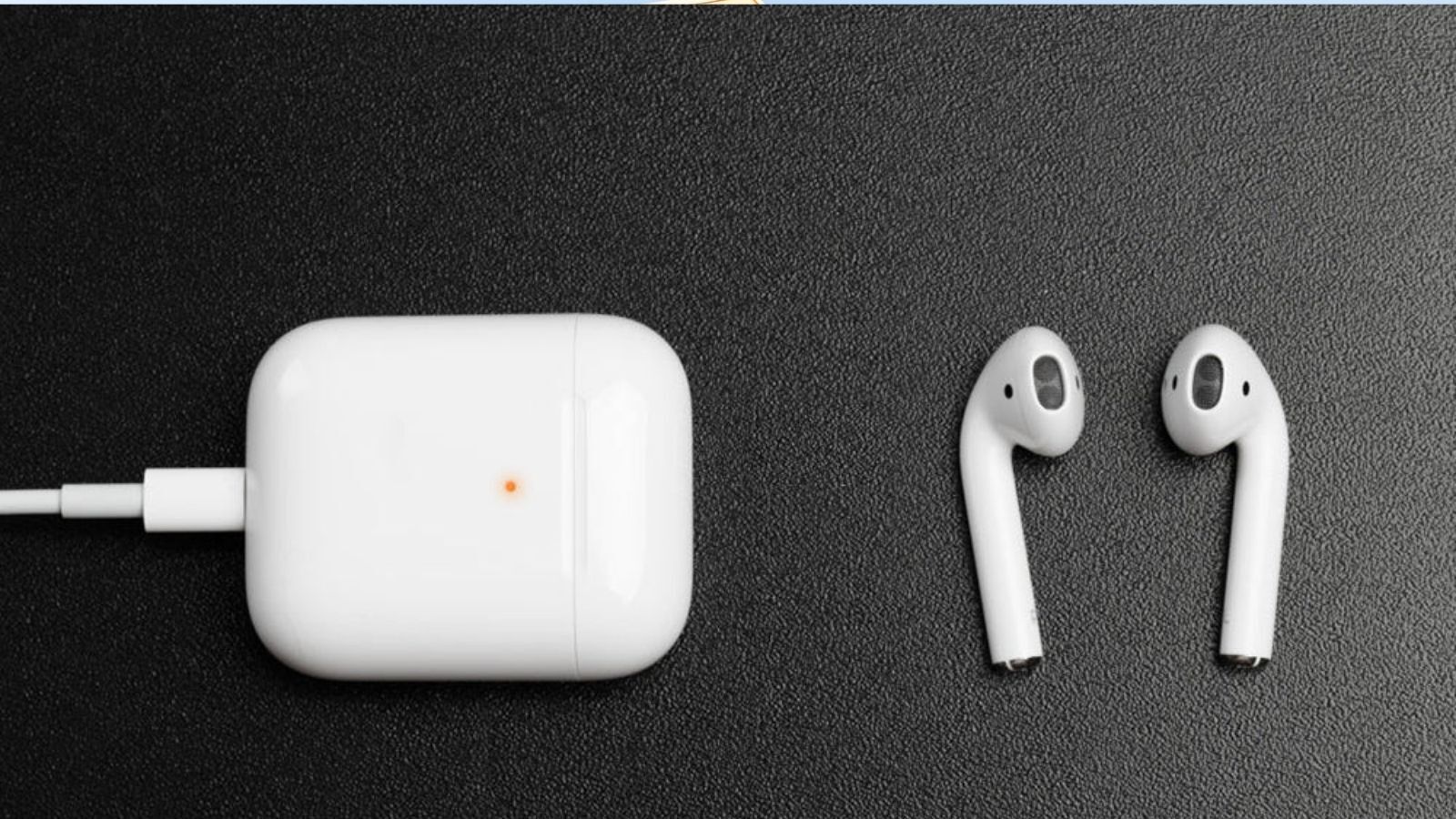 Airpods Flashing Orange? (Ways to Fix It)