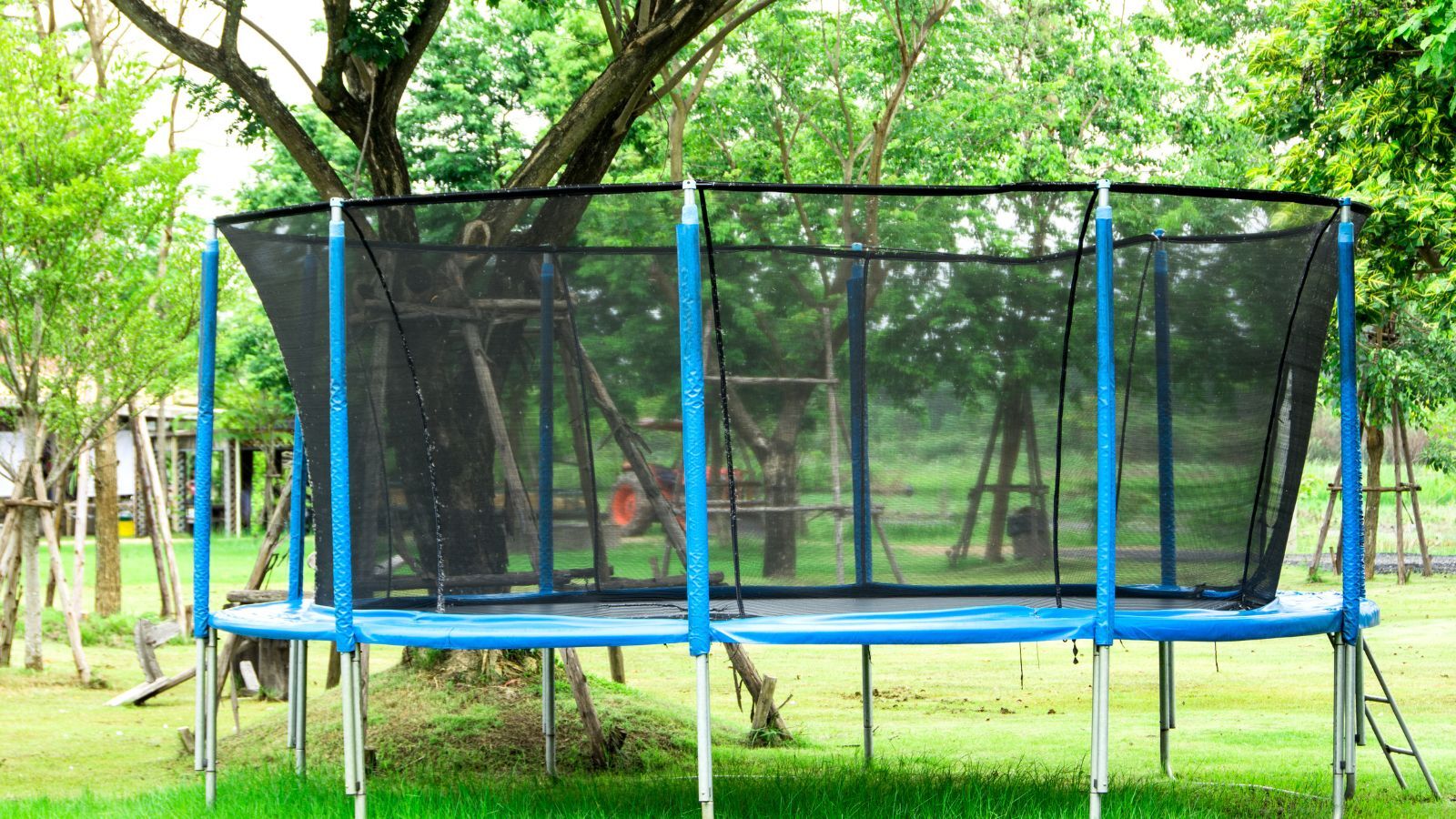 12 Best Trampoline Brands for Family Fun in Yard